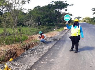 A punto de culminar pavimentación vial en San Luis de Palenque