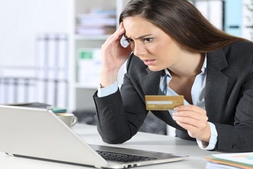 Tenga cuidado con las estafas