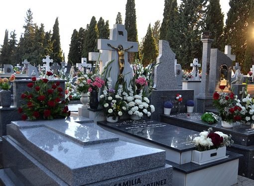 Aquí le contamos como hacer el trámite para la exhumación de su ser querido
