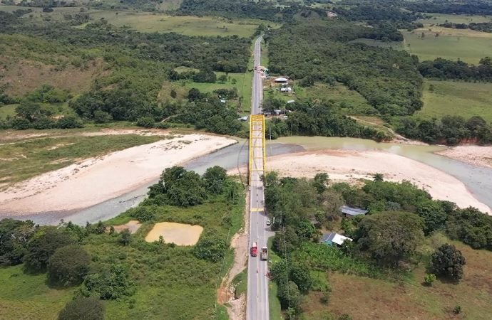 Restricciones nocturnas entre Villanueva y Aguazul por izaje de vigas en puentes vehiculares