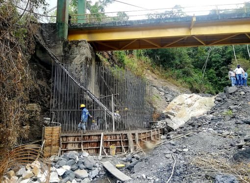 En Recetor fue intervenido puente el peligro de colapso