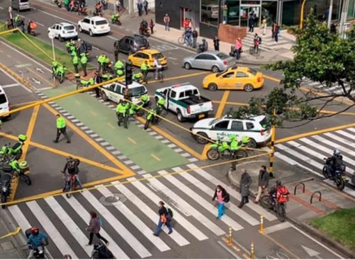 Balacera en la calle 80 con carrera Séptima en Bogotá deja dos personas muertas