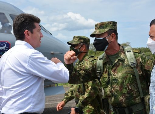 9 mil militares y botes de combate fluvial custodian la frontera con Venezuela