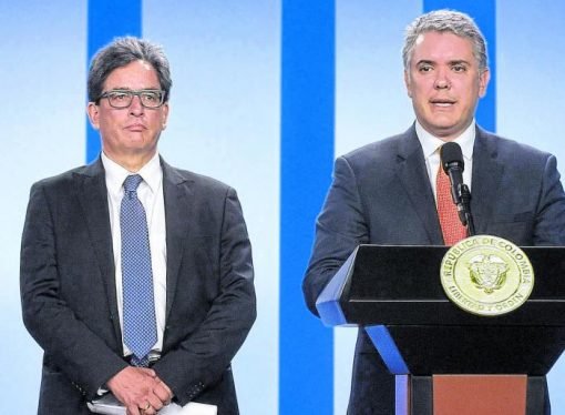 CRÓNICA DE GARDEAZABAL, ORDEÑANDO LA ELEFANTA