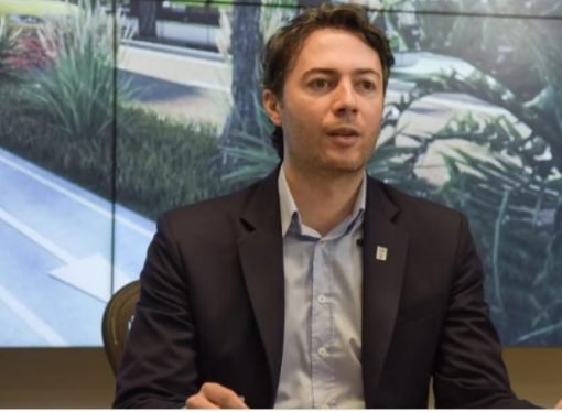 Medellín  trabaja en la ampliación del número de camas UCI para enfrentar el tercer pico de la pandemia