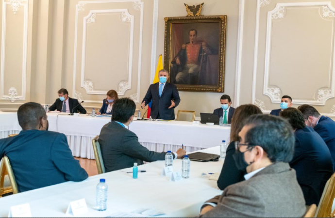 Seguirá paro pero también diálogo con el Gobierno