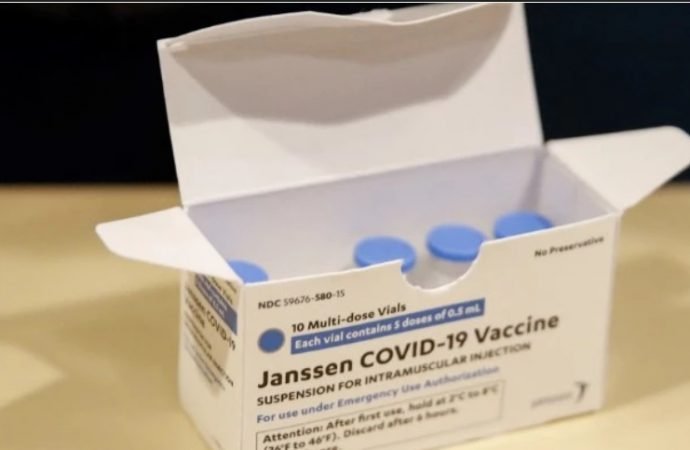 Bogotá vacunará con Janssen a mayores de 50 años y personas con comorbilidades