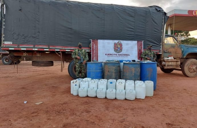Incautan más de 600 galones de combustible de contrabando