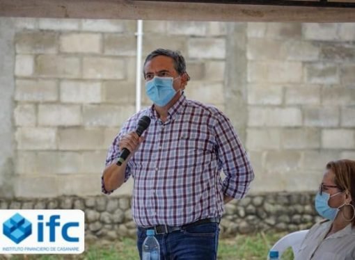 Por orden de un juez, IFC deberá pagar $1200 millones a funcionaria despedida sin justa causa