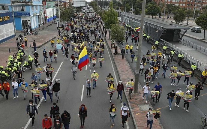 CRÓNICA DE GARDEAZÁBAL, UN INFORME SIN DIENTES