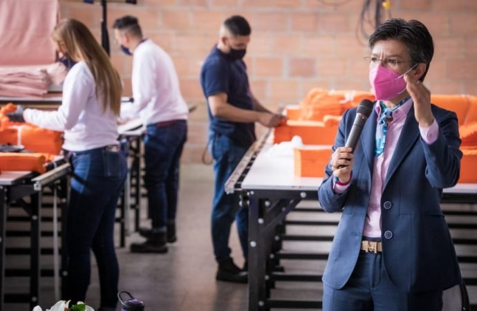 Alcaldía subsidiará hasta 80% del salario a empresas que contraten a jóvenes