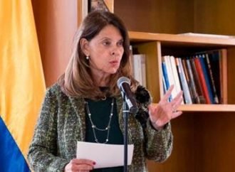 Regalías para impulsar emprendimientos de mujeres!: Gobierno lanza proyecto tipo