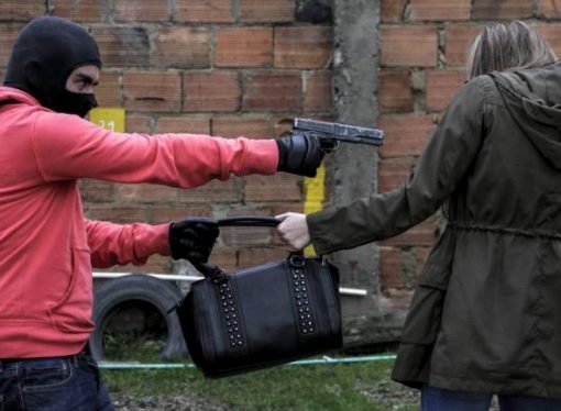 CRÓNICA DE GARDEAZÁBAL, A LA PUERTAS DEL CAOS