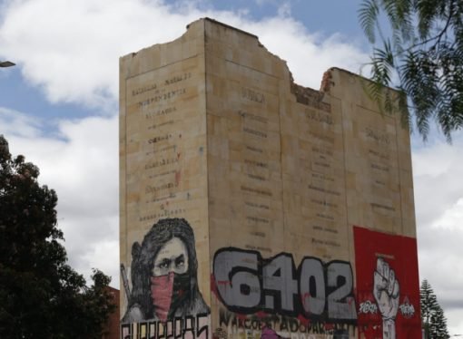 Mindefensa pide mover todo el monumento a Los Héroes