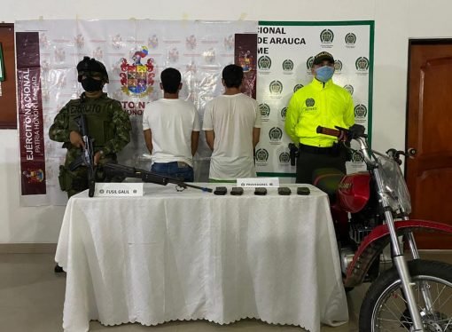 Capturados dos sujetos que transportaban material de uso privativo de las Fuerzas Militares