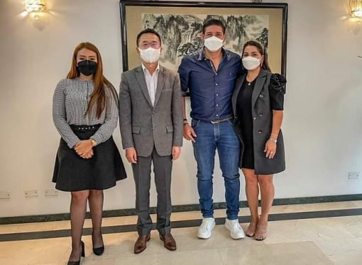 Gobernador se reunió embajador (e) de la República Popular de China en Colombia,