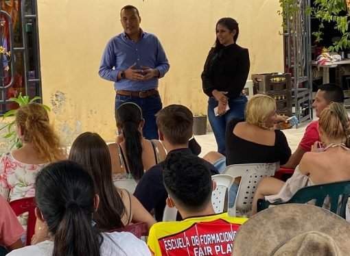 Centro Democrático tendría primera curul a la Cámara, quien conquiste los “voticos verdes” lograra la segunda curul