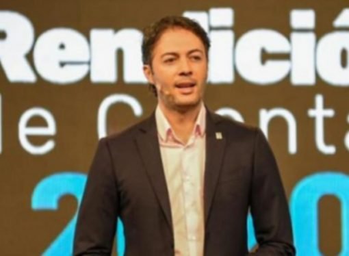 Suspenden la revocatoria contra Daniel Quintero