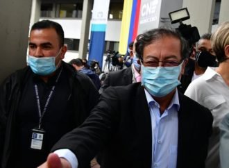 Petro y Márquez inscribieron sus precandidaturas