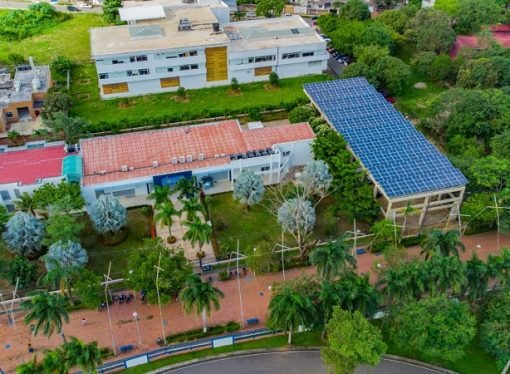 Inaugurado sistema fotovoltaico en el IFC