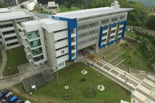 CRÓNICA DE GARDEAZÁBAL, PROHIBIDO ENSEÑAR A LOS 75