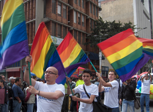 CRÓNICA DE GARDEAZÁBAL, ARREMETIDA MUNDIAL CONTRA LOS MARICAS