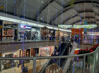 ¿Deben las luces de Navidad ponerse este año por la crisis energética?