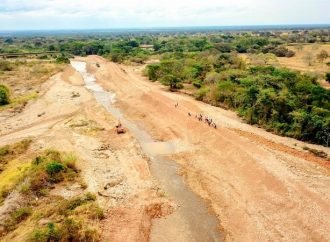 Se canalizó 1.0 km del río Guachiría