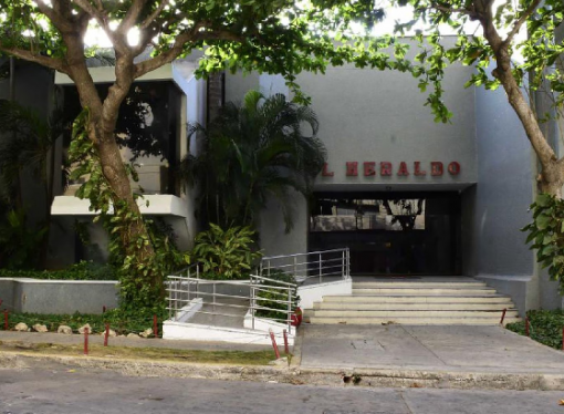 A MANO ARMADA, Crónica de Gardeazábal