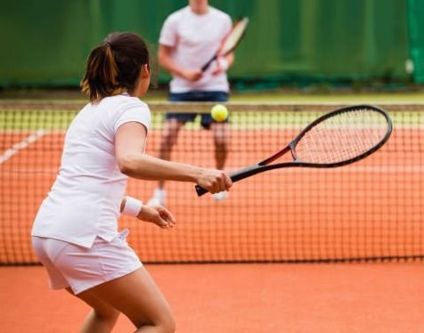 En Casanare, pelotas y raquetas de todo el país