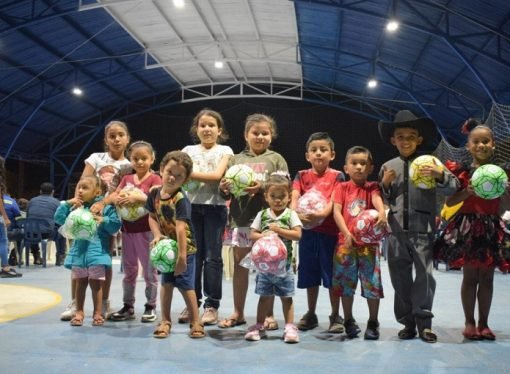 25 canchas modernizadas con iluminación LED en Yopal