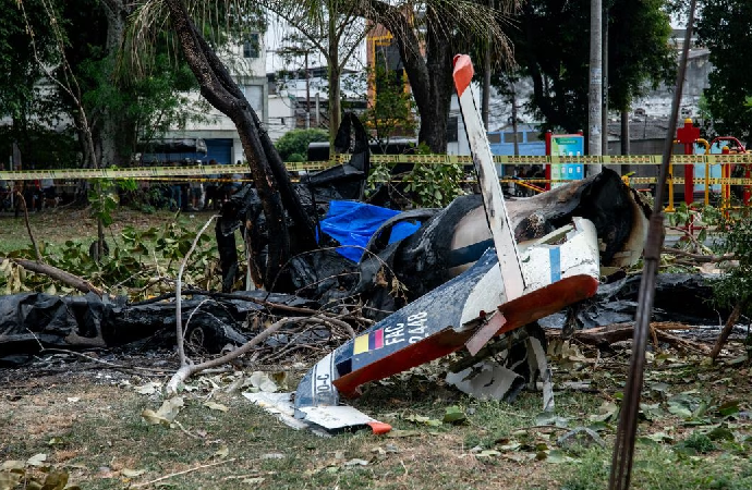 LA ANTICUADA BASE AÉREA, Crónica de Gardeazábal