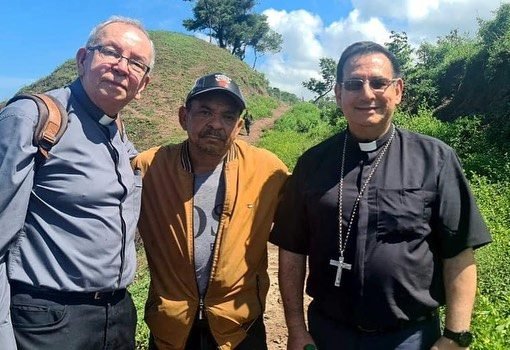 GRATIS NO FUE, Crónica de Gardeazábal.