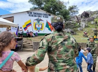 Ejército restauró servicio de agua en una escuela, tras 10 años sin el vital líquido