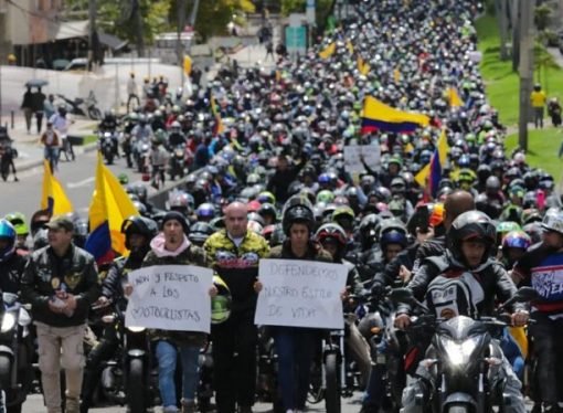 SIN MOTOS NI MEDICAMENTOS, Crónica de Gardeazábal