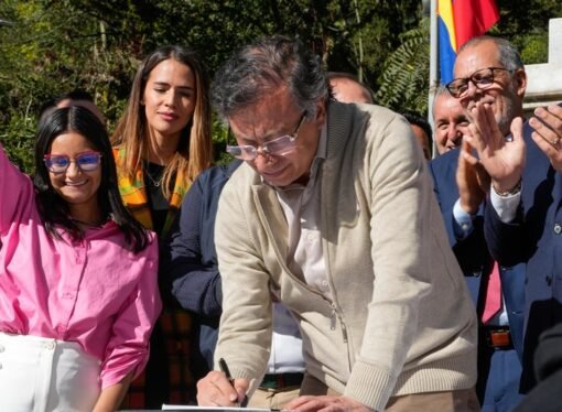 UN CHORRO DE BABAS, Crónica de Gardeazábal